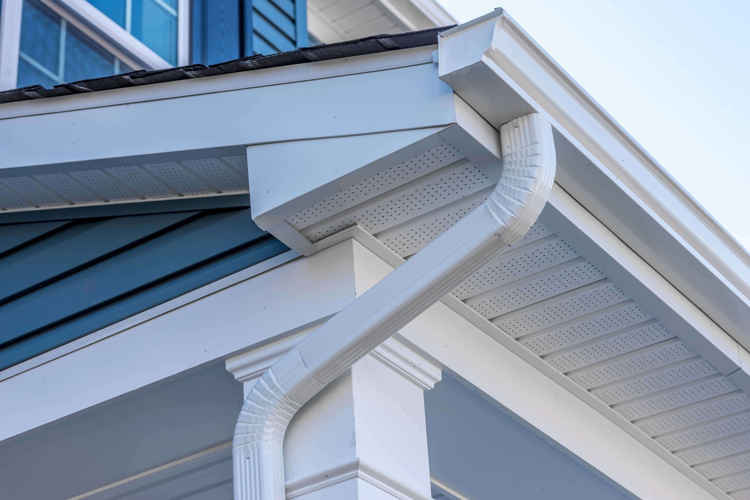 Cheap and durable vinyl gutters installation in Melbourne